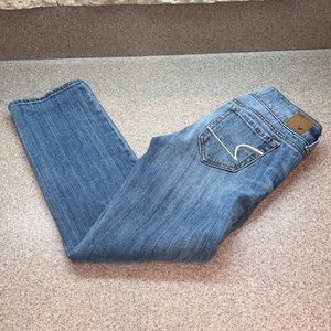👖American Eagle “Artist” stretch distressed capris style artist size 00 regular